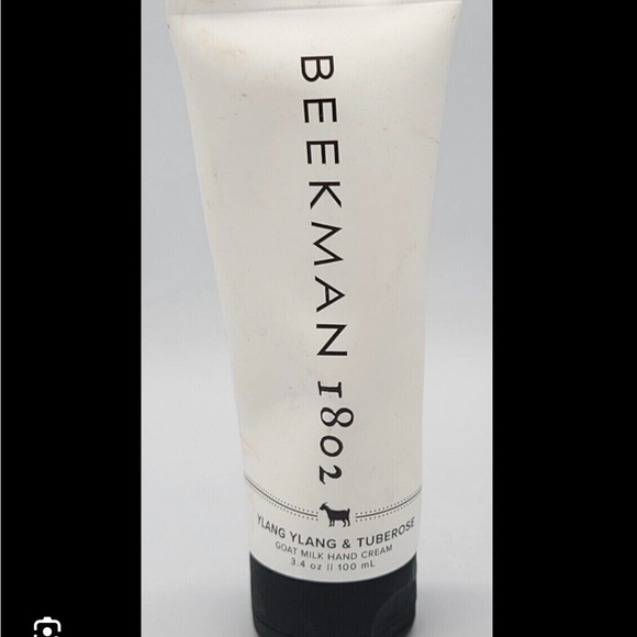 Beekman 1802 Other - Beekman 1802 Ylang Ylang & Tuberose Hand Cream - White and Black